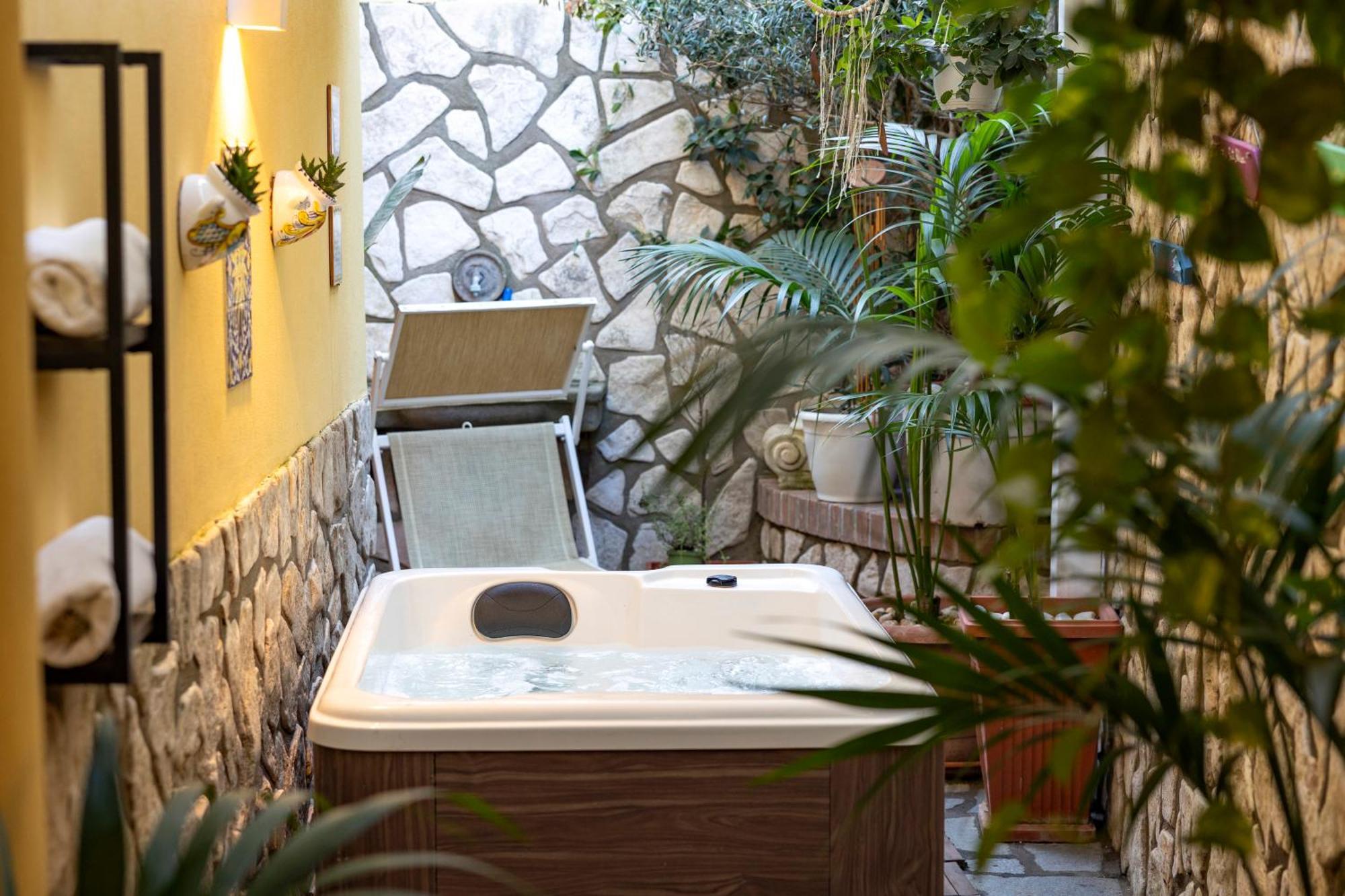 Holiday home Con Jacuzzi In Piazzetta *